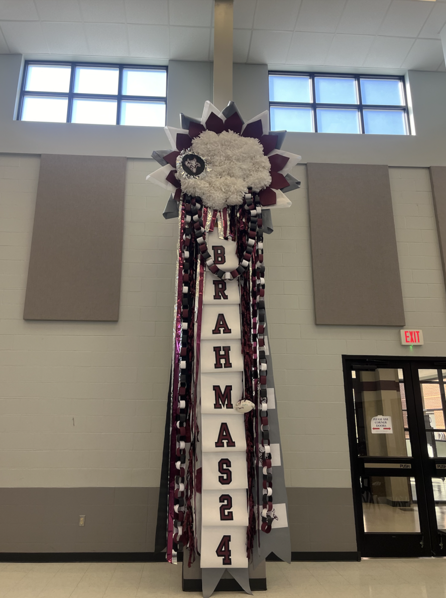 Texas-sized Homecoming Mum displayed in the High School Cafetorium.